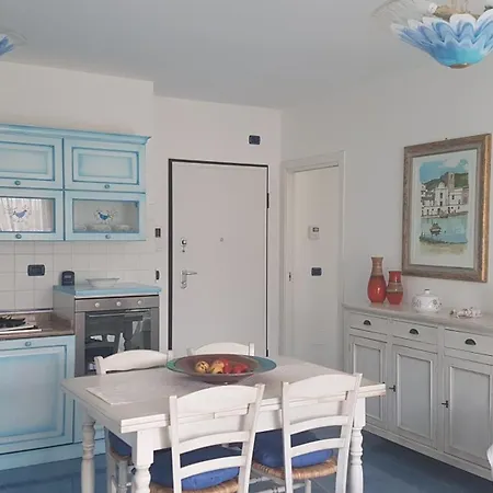 Lägenhet Le Pavoncelle Azzurre